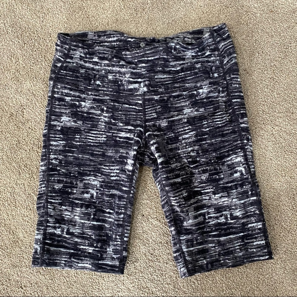 Athleta Printed Bike Shorts